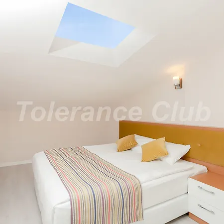 Moonlight Apartment Bahtili
